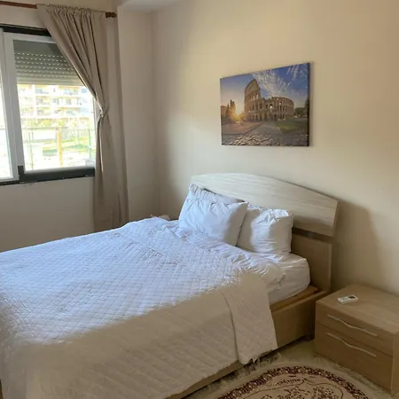 Cozy With View Apartment *
